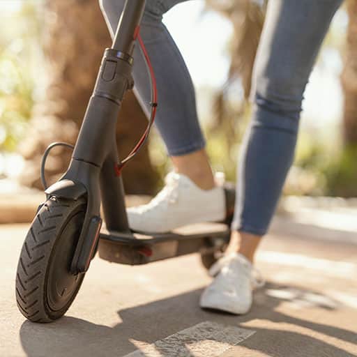 Réparation de batterie trottinette<br />
Scooter